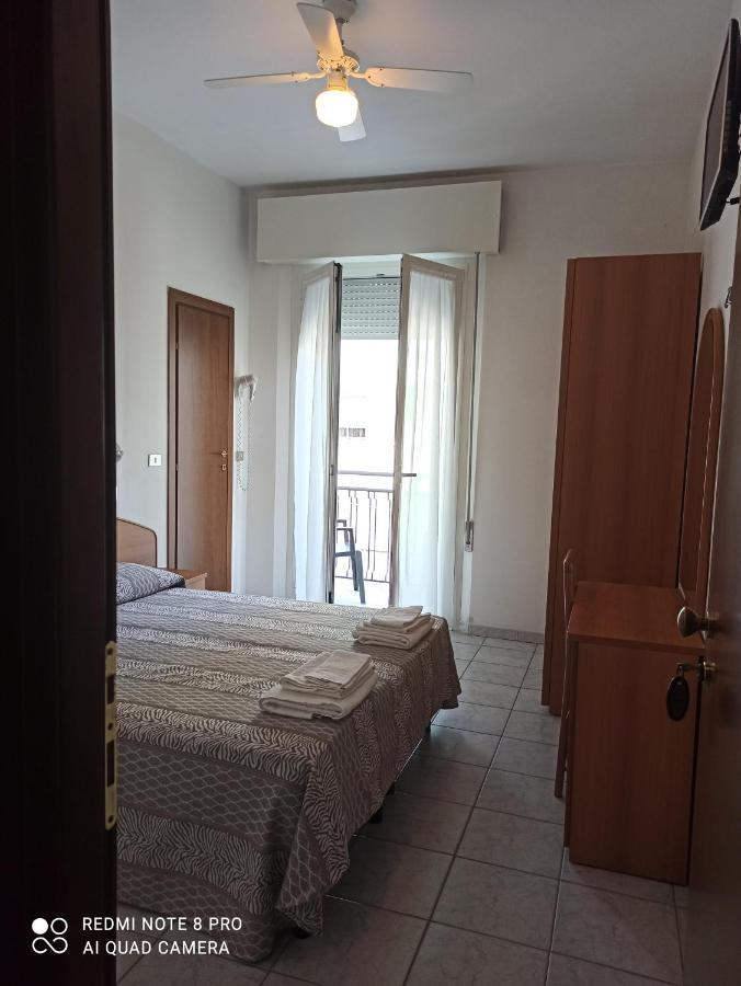 Hotel Danubio 贝拉里亚-伊贾马里纳 外观 照片